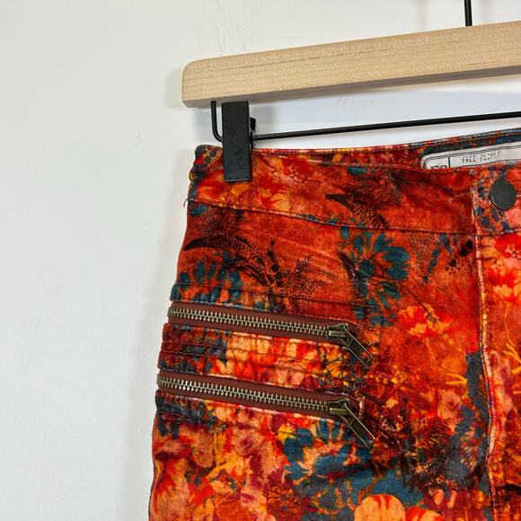 Free People Lennon Floral Funkytown Orange Red Velvet Pants Women’s Size 0 - Picture 9 of 12